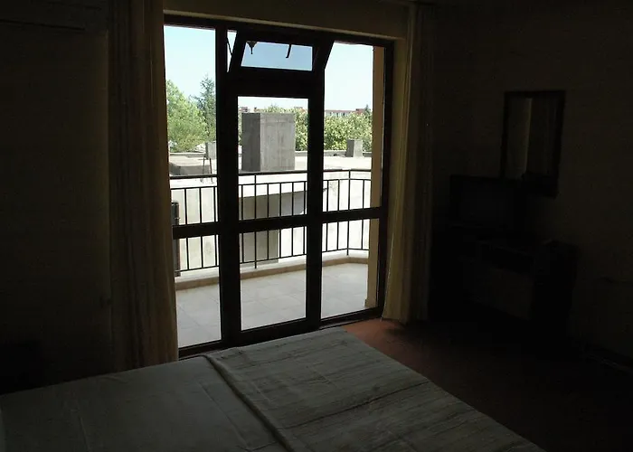 Terra Pensión Ravda